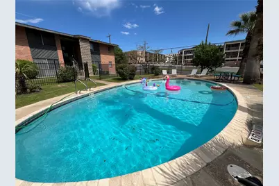 3304 Red River Street #101, Austin, TX 78705 - Photo 18