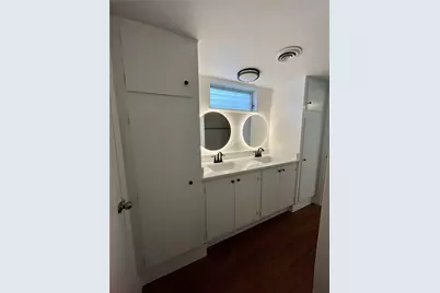 3304 Red River Street #101, Austin, TX 78705 - Photo 12