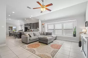 417 Kirkhill St, Hutto, TX 78634 - Photo 8