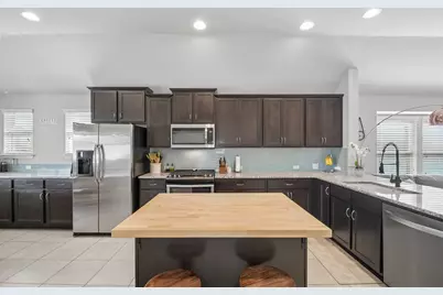 417 Kirkhill Street, Hutto, TX 78634 - Photo 12