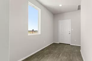 141 Summer Dr, Elgin, TX 78621 - Photo 10