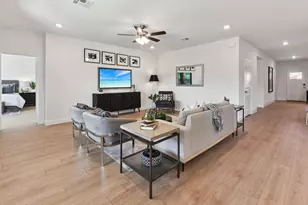 277 Rivers Edge Dr, Georgetown, TX 78628 - Photo 4