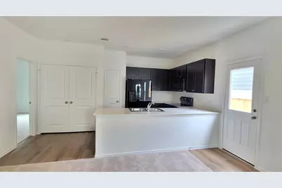 421 Bullhead Road, Bastrop, TX 78602 - Photo 2