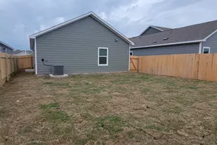 421 Bullhead Rd, Bastrop, TX 78602 - Photo 22