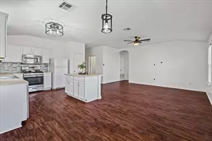 17912 Aleppo Pine Trail, Elgin, TX 78621 - Photo 16