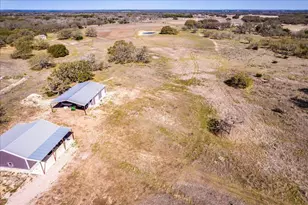 306 Blackbuck Rdg Dr, Lampasas, TX 76550 - Photo 2