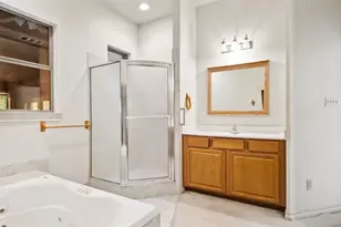 315 Arbors Cir, Elgin, TX 78621 - Photo 28