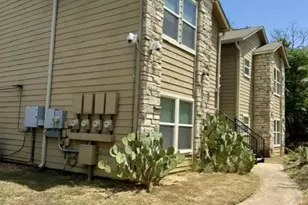 7311 Oak Meadow Dr, Austin, TX 78736 - Photo 2