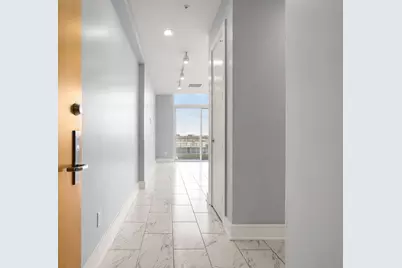 555 E 5th Street #527, Austin, TX 78701 - Photo 4