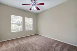 1217 Delano St, Austin, TX 78721 - Photo 16