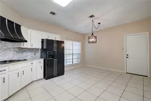 1713 Woodwind Ln, Austin, TX 78758 - Photo 4