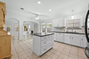 9401 Notches Dr, Austin, TX 78748 - Photo 10