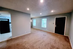 3429 Willowrun Dr, Austin, TX 78704 - Photo 4