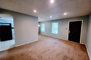 3429 Willowrun Dr, Austin, TX 78704 - Photo 4