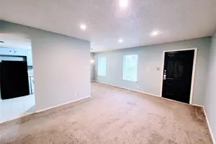 3429 Willowrun Dr, Austin, TX 78704 - Photo 2