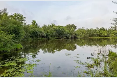 9611 Wilke Road, Kingsbury, TX 78638 - Photo 14