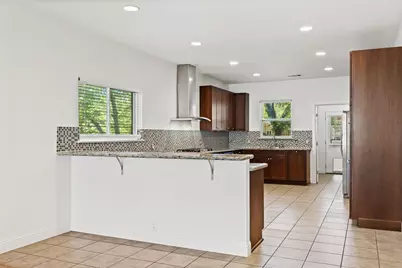 3203 E 18th Street, Austin, TX 78721 - Photo 14