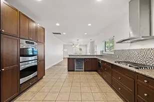 3203 E 18th St, Austin, TX 78721 - Photo 10