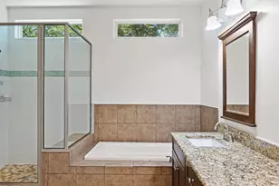 3203 E 18th St, Austin, TX 78721 - Photo 18