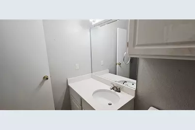 12166 Metric Boulevard #2006, Austin, TX 78758 - Photo 18