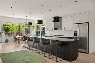 3302 Goodwin Ave, Austin, TX 78702 - Photo 4