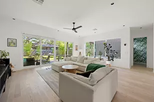 3302 Goodwin Ave, Austin, TX 78702 - Photo 8