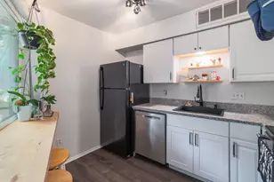1840 Burton Dr, Austin, TX 78741 - Photo 8
