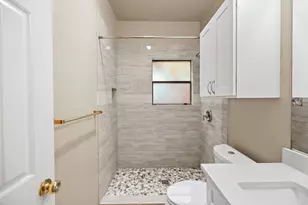 2706 Salado St, Austin, TX 78705 - Photo 22