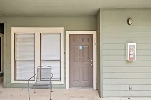 2706 Salado St, Austin, TX 78705 - Photo 6