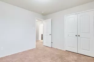 213 Ammonite Ln, Jarrell, TX 76537 - Photo 28