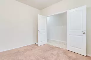 213 Ammonite Ln, Jarrell, TX 76537 - Photo 20