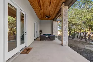 101 Gabriel Woods Dr, Georgetown, TX 78633 - Photo 30