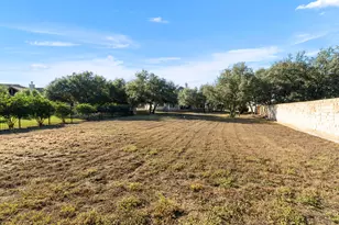 101 Gabriel Woods Dr, Georgetown, TX 78633 - Photo 36