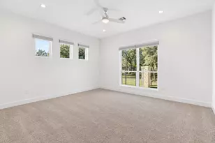 101 Gabriel Woods Dr, Georgetown, TX 78633 - Photo 28