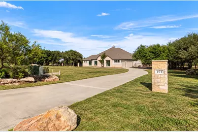 101 Gabriel Woods Drive, Georgetown, TX 78633 - Photo 38