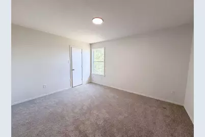 101 Gillespie Lane, Elgin, TX 78621 - Photo 4