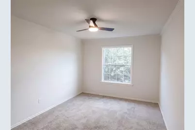 101 Gillespie Lane, Elgin, TX 78621 - Photo 12