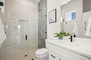 2720 Bristol Dr, Austin, TX 78723 - Photo 10