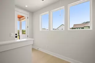 2720 Bristol Dr, Austin, TX 78723 - Photo 12