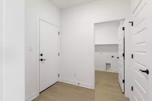 16820 Catemaco Walk, Manor, TX 78653 - Photo 14