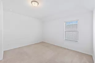 3901 Eland Rd, Pflugerville, TX 78660 - Photo 10