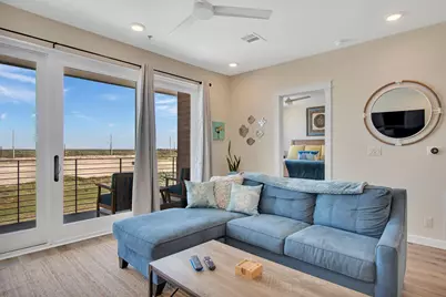 630 W Center Square #303, Port Aransas, TX 78373 - Photo 10