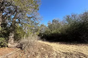 1085 Private Rd 3063, Lexington, TX 78947 - Photo 10