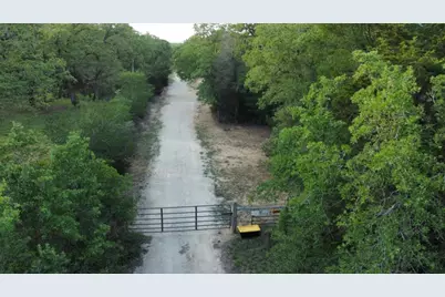 1085 Private Road 3063, Lexington, TX 78947 - Photo 2