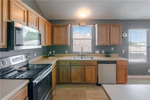 4800 Fort Moultrie Ln, Austin, TX 78754 - Photo 8