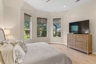 10700 Spiderling Ct, Austin, TX 78733 - Photo 18