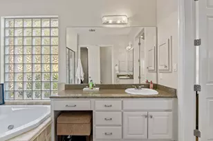 10700 Spiderling Ct, Austin, TX 78733 - Photo 20