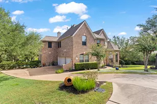 10700 Spiderling Ct, Austin, TX 78733 - Photo 2