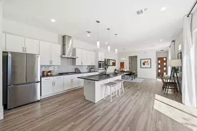 4705 Louis Avenue #A & B, Austin, TX 78721 - Photo 4