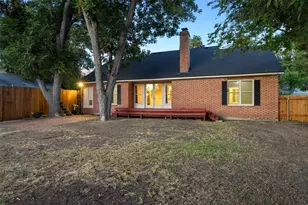 1105 Victoria St, Taylor, TX 76574 - Photo 38